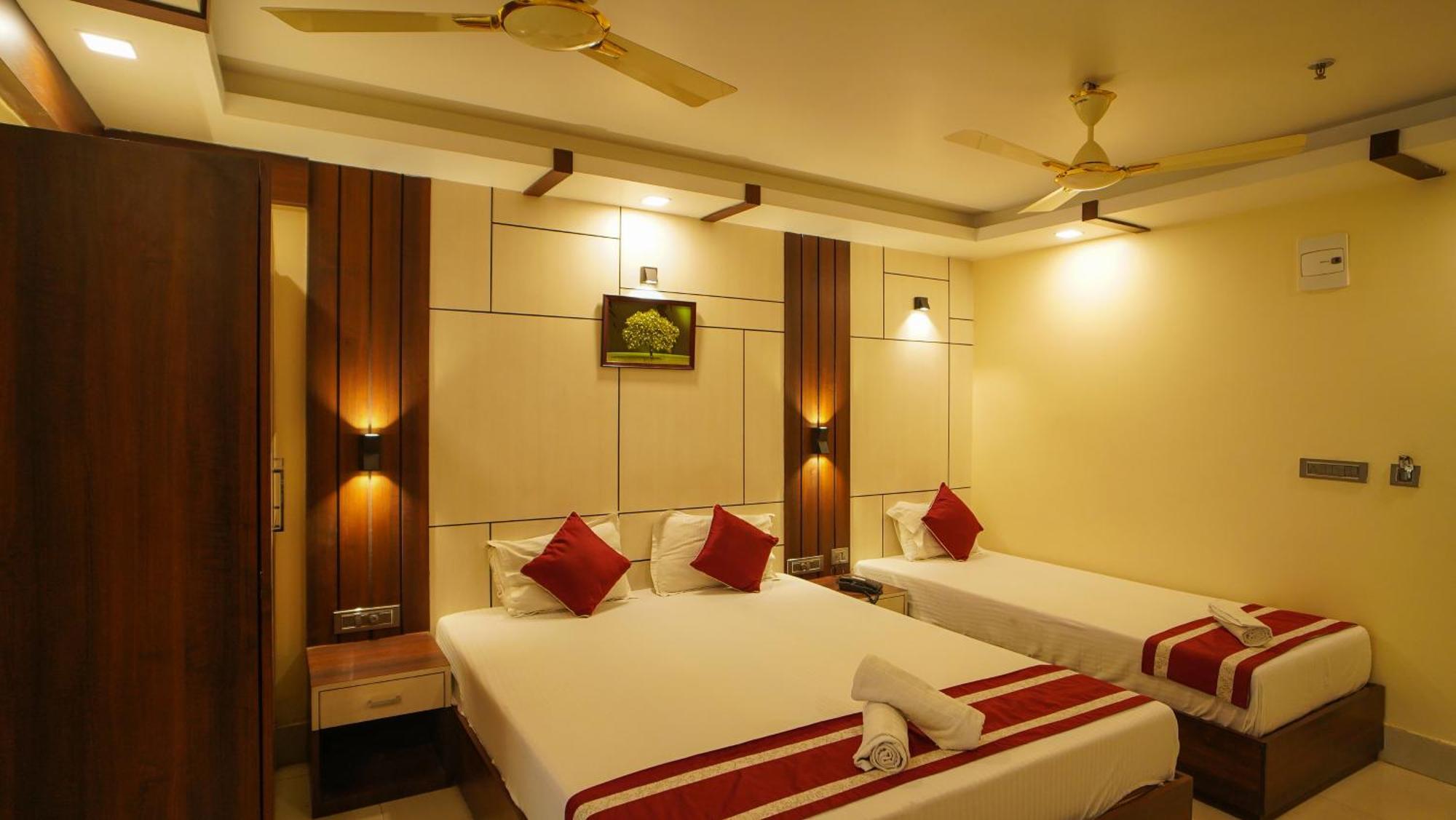 Hotel Mayuri !! Couple Friendly Family Hotel !! Digha  Exteriér fotografie